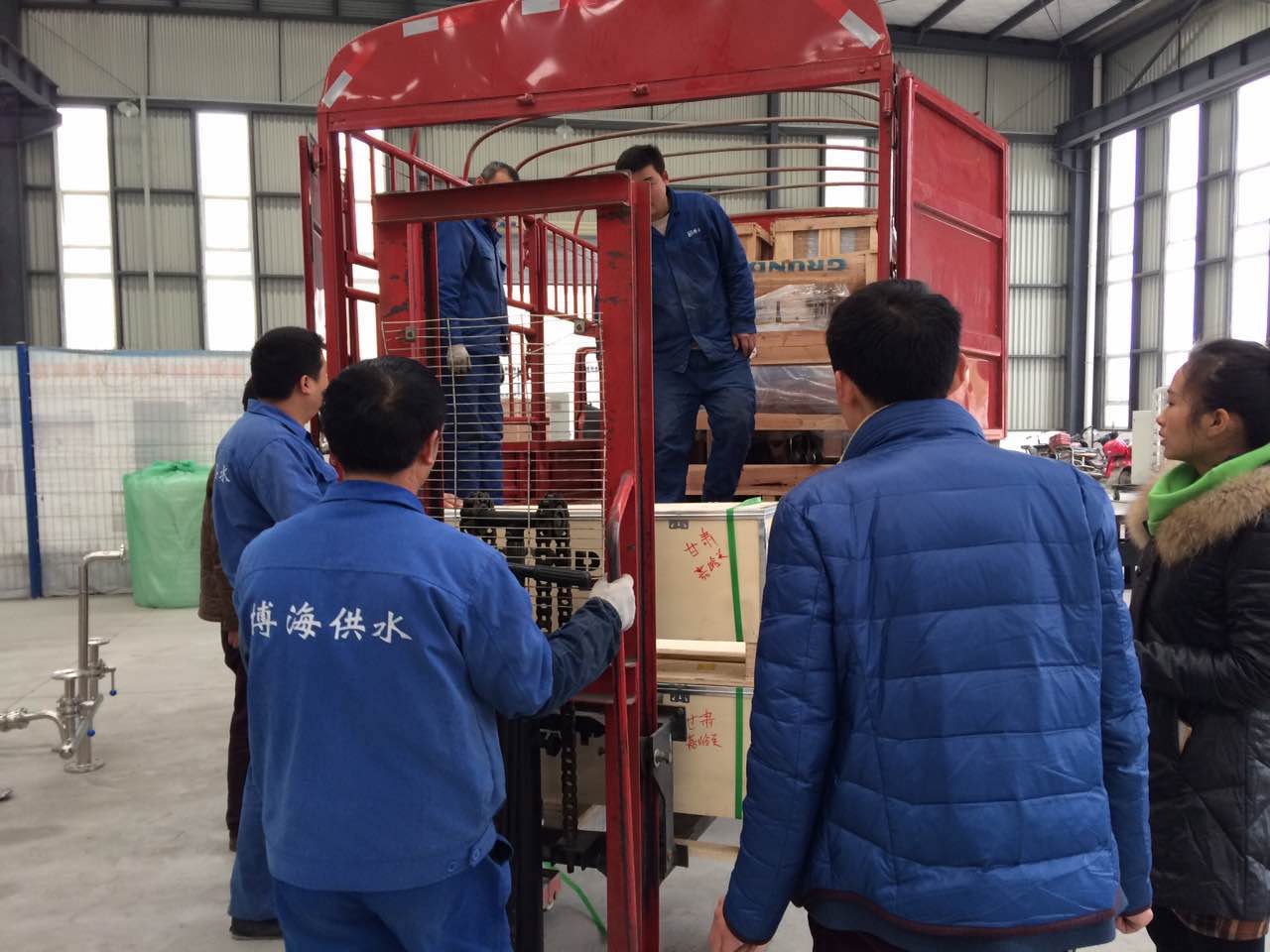 ��������(ji��)������ˮ �L��o�����҂���·��