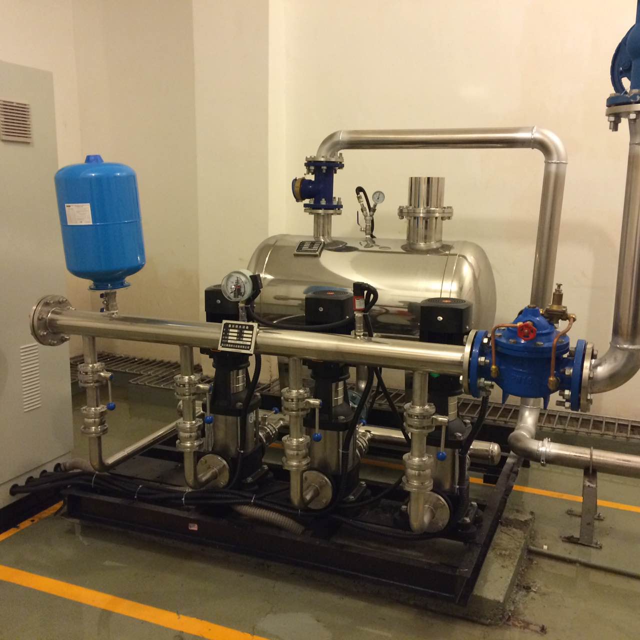 無(wú)負(fù)壓供水設(shè)備節(jié)能改造